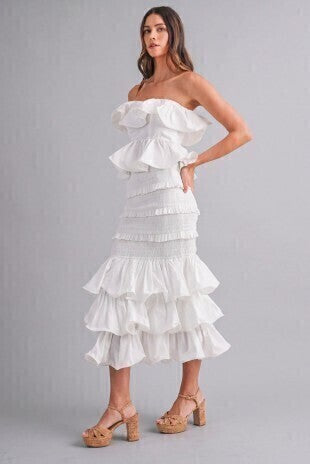 Set dos piezas ruffle off white detalle de volantes