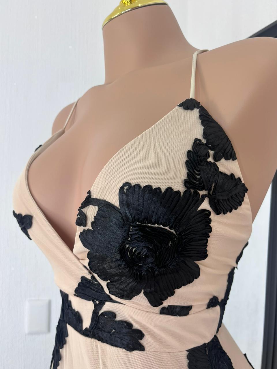 Vestido largo floral elegance vista frontal completa