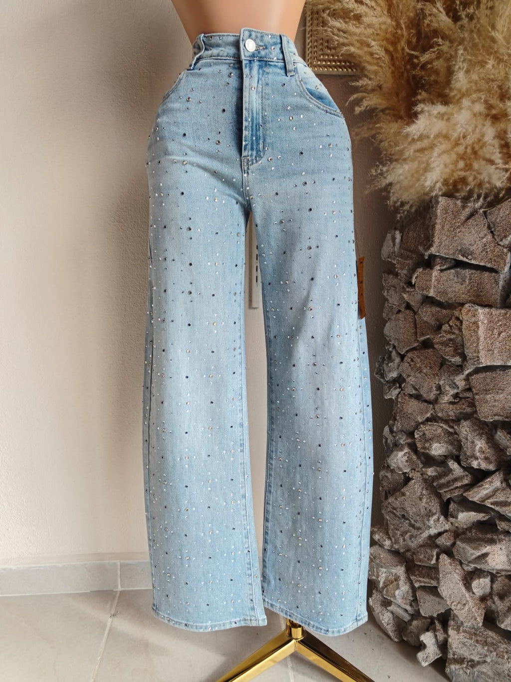 Pantalón Jeans Azul con Aplicaciones 251695 imagen 1 MB Mayte Barrera