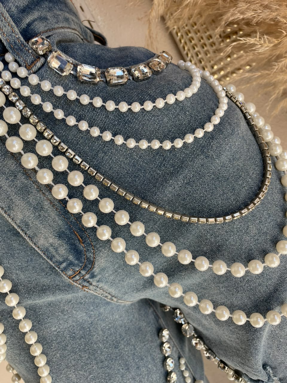 Pantalón Jeans Azul con Cadenas de Cristal 252763 imagen 3 MB Mayte Barrera