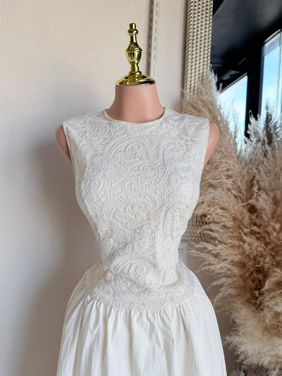 Vestido Midi Blanco de Algodón con Falda Amplia 260600 imagen 4 MB Mayte Barrera