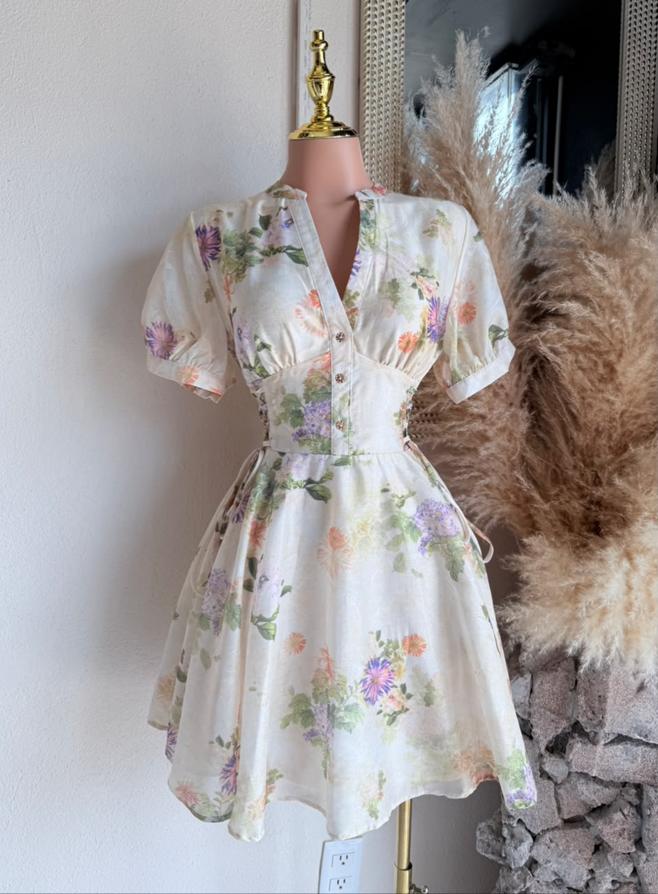 Vestido Floral Blanco de Manga Corta 261484 imagen 1 MB Mayte Barrera