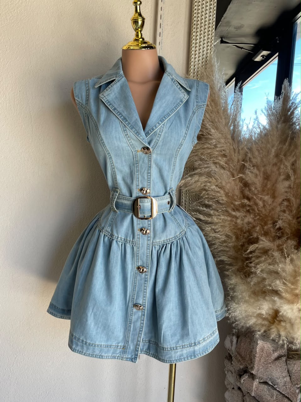 Vestido Corto Denim con Cinturón 261590 imagen 1 MB Mayte Barrera