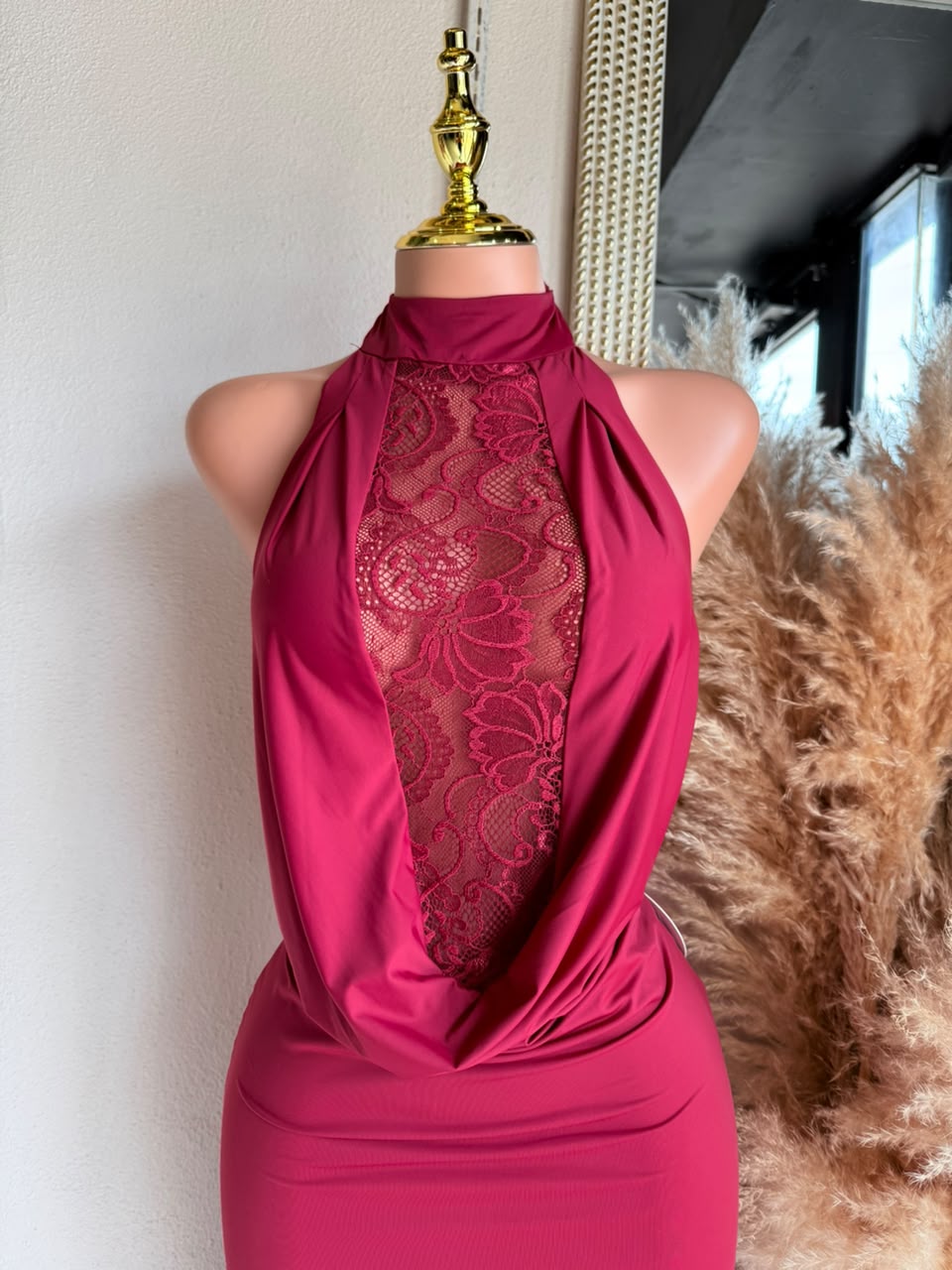 Vestido burguñi 261726 detalle lateral