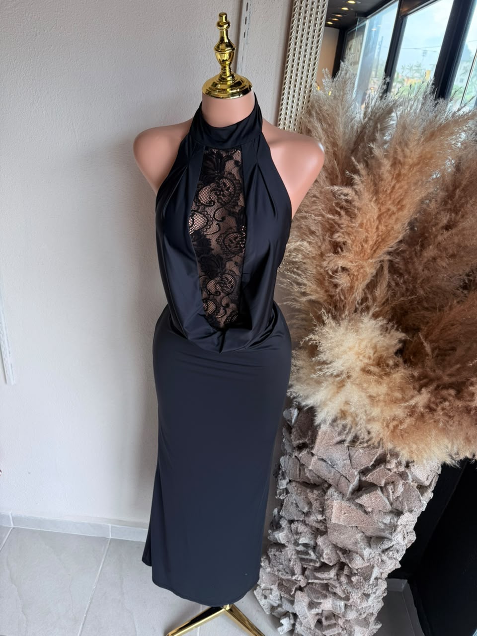 Vestido negro 261727 silueta completa