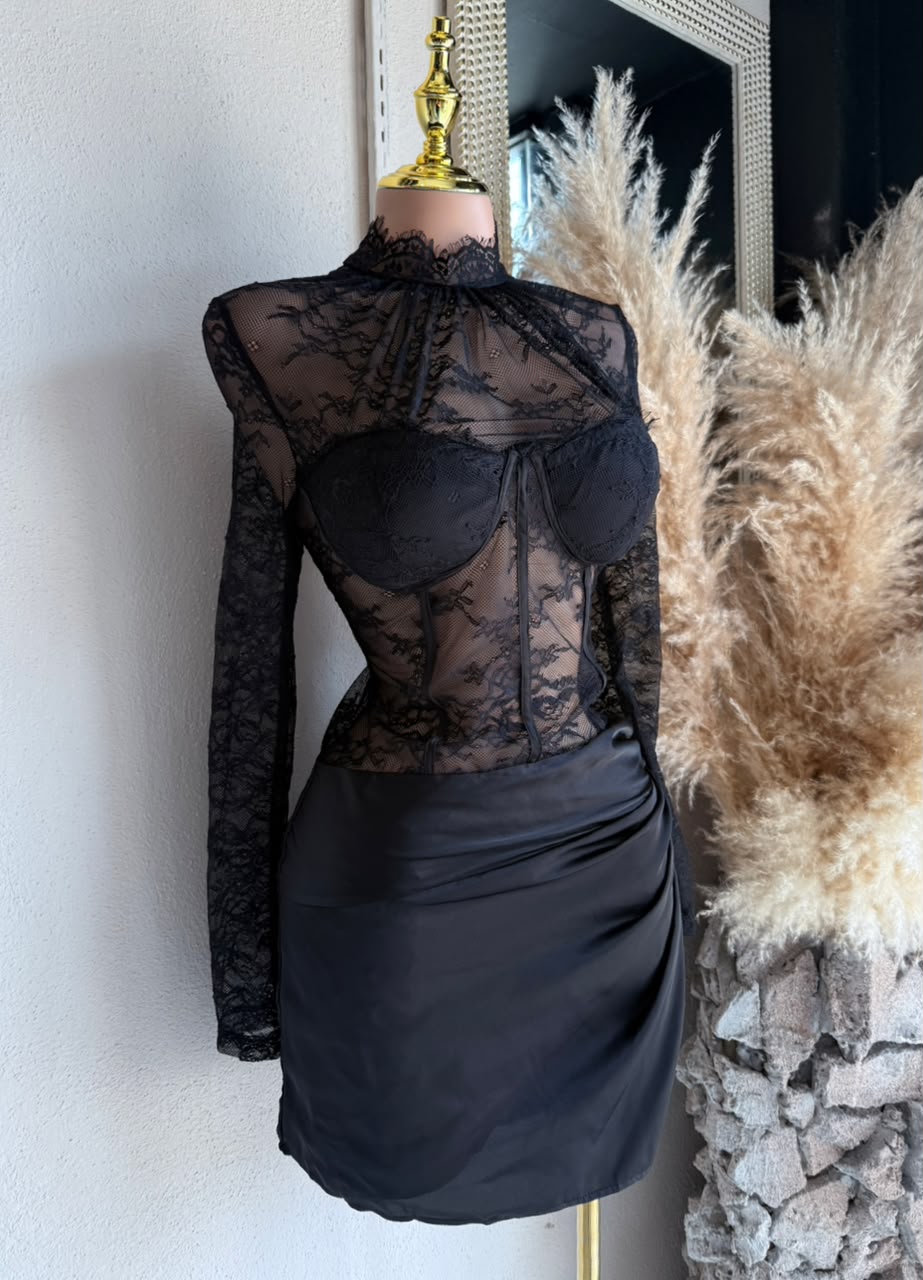 Vestido Negro de Encaje con Corset Drapeado 261744 imagen 5 MB Mayte Barrera