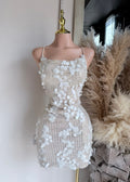 Vestido beige 261952 vista frontal completa MB Mayte Barrera