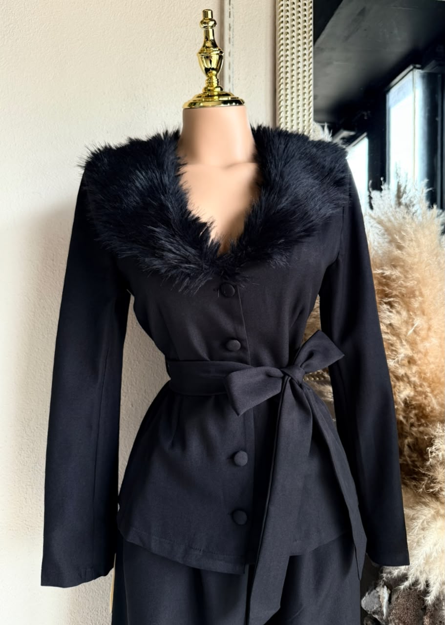 Set negro look completo MB Mayte Barrera