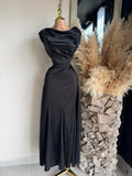 Vestido negro 261958 vista frontal completa MB Mayte Barrera