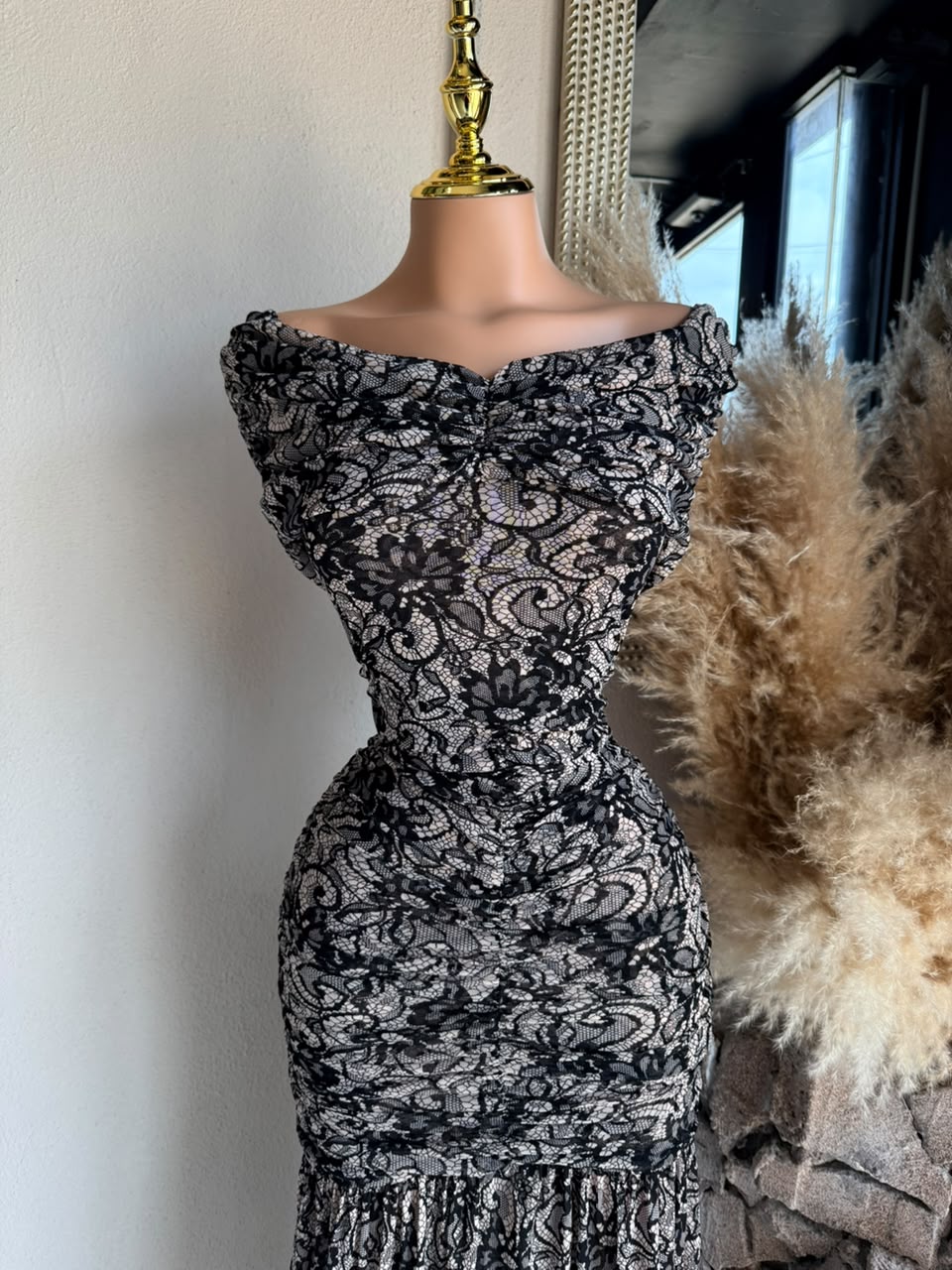 Vestido negro 261961 look completo MB Mayte Barrera