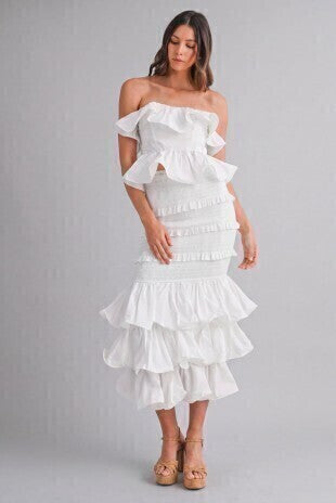 Set ruffle off white look completo MB Mayte Barrera