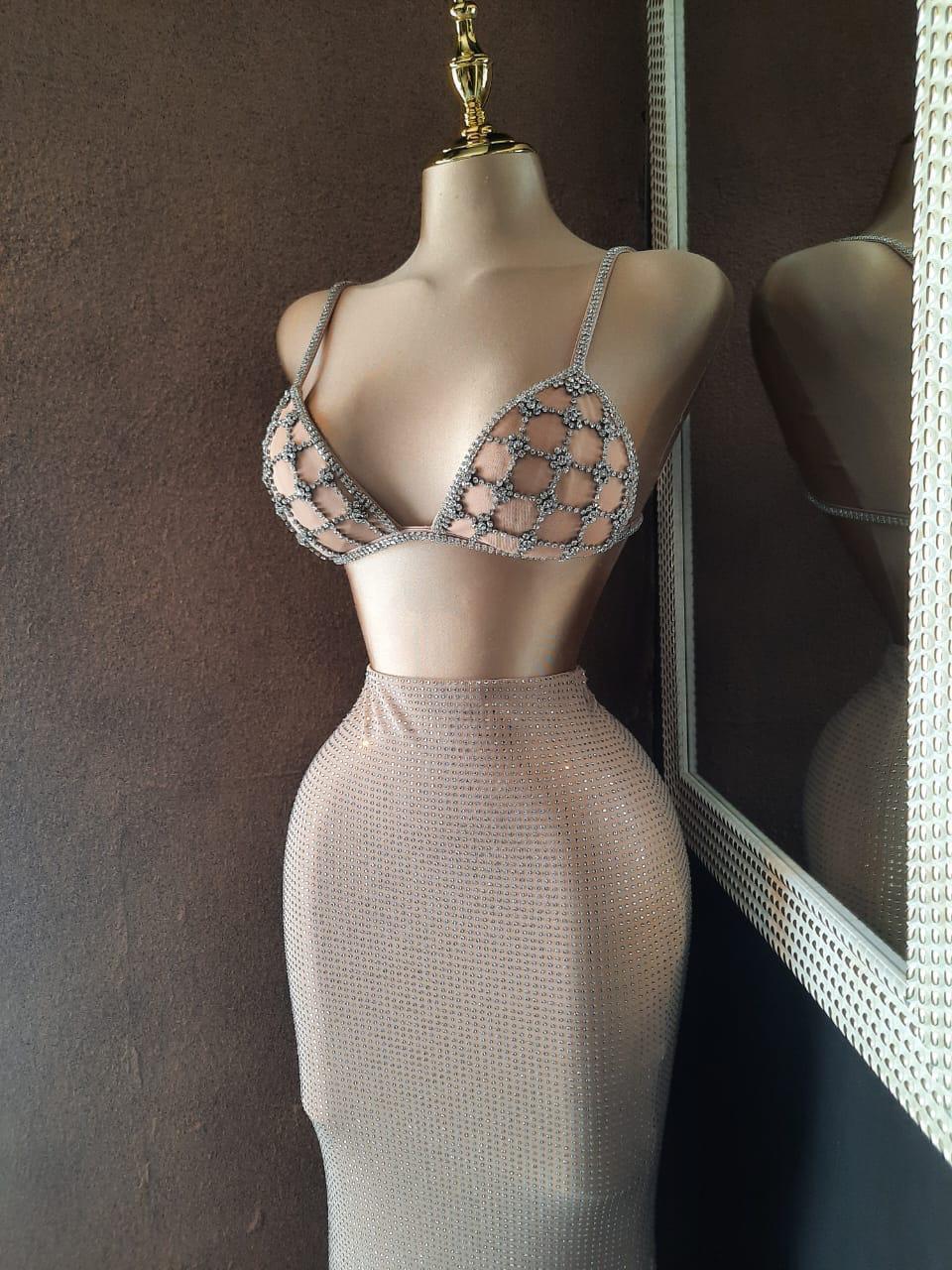 Set top joya y falda maxi con pedrería 252077