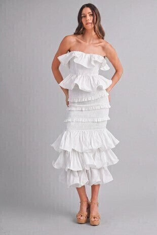 Set ruffle off white detalle trasero MB Mayte Barrera