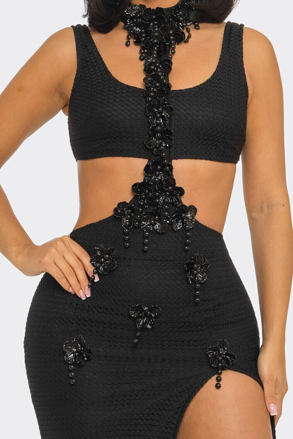 Vestido largo cut out black luxe silueta completa
