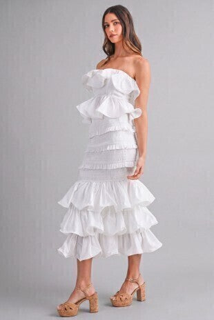 Set dos piezas ruffle off white detalle lateral