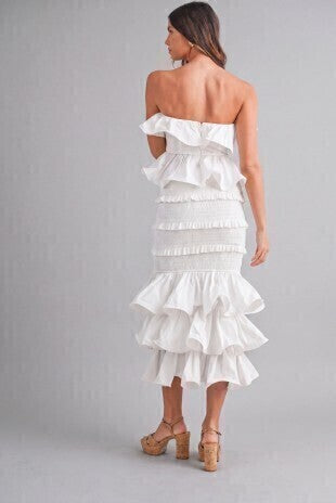 Set ruffle off white vista frontal completa