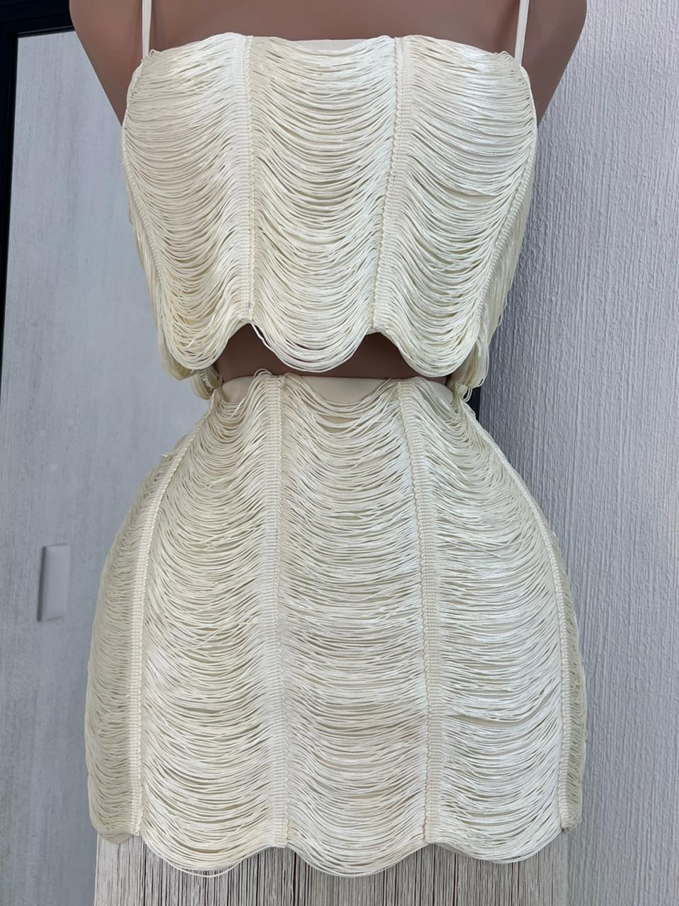 Set elegancia ivory con flecos vista frontal completa