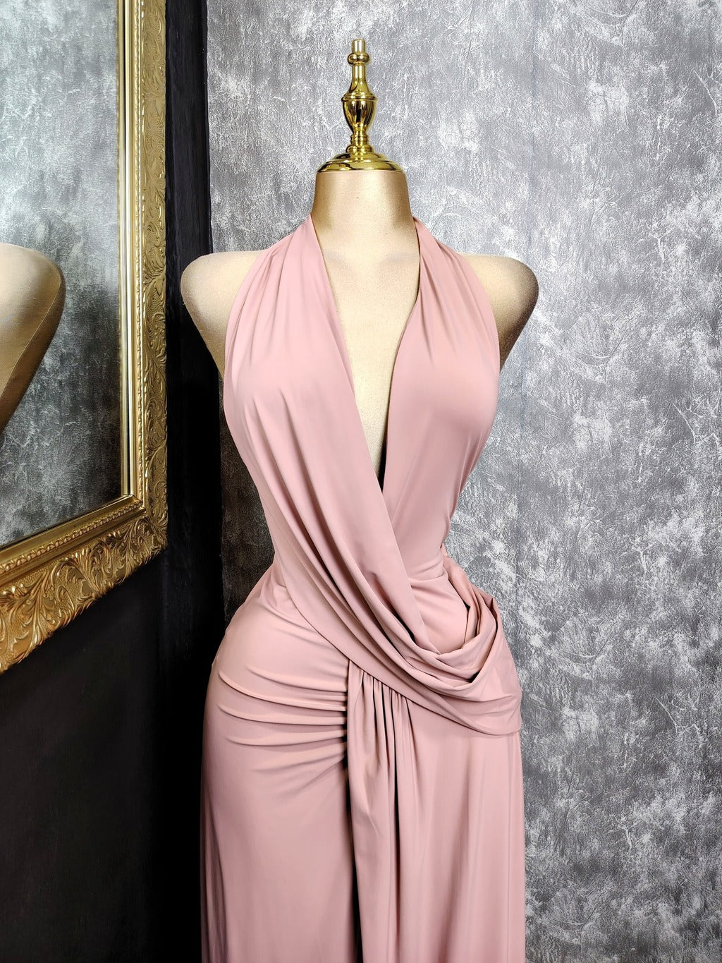 Vestido de gala rosa espalda descubierta 260076
