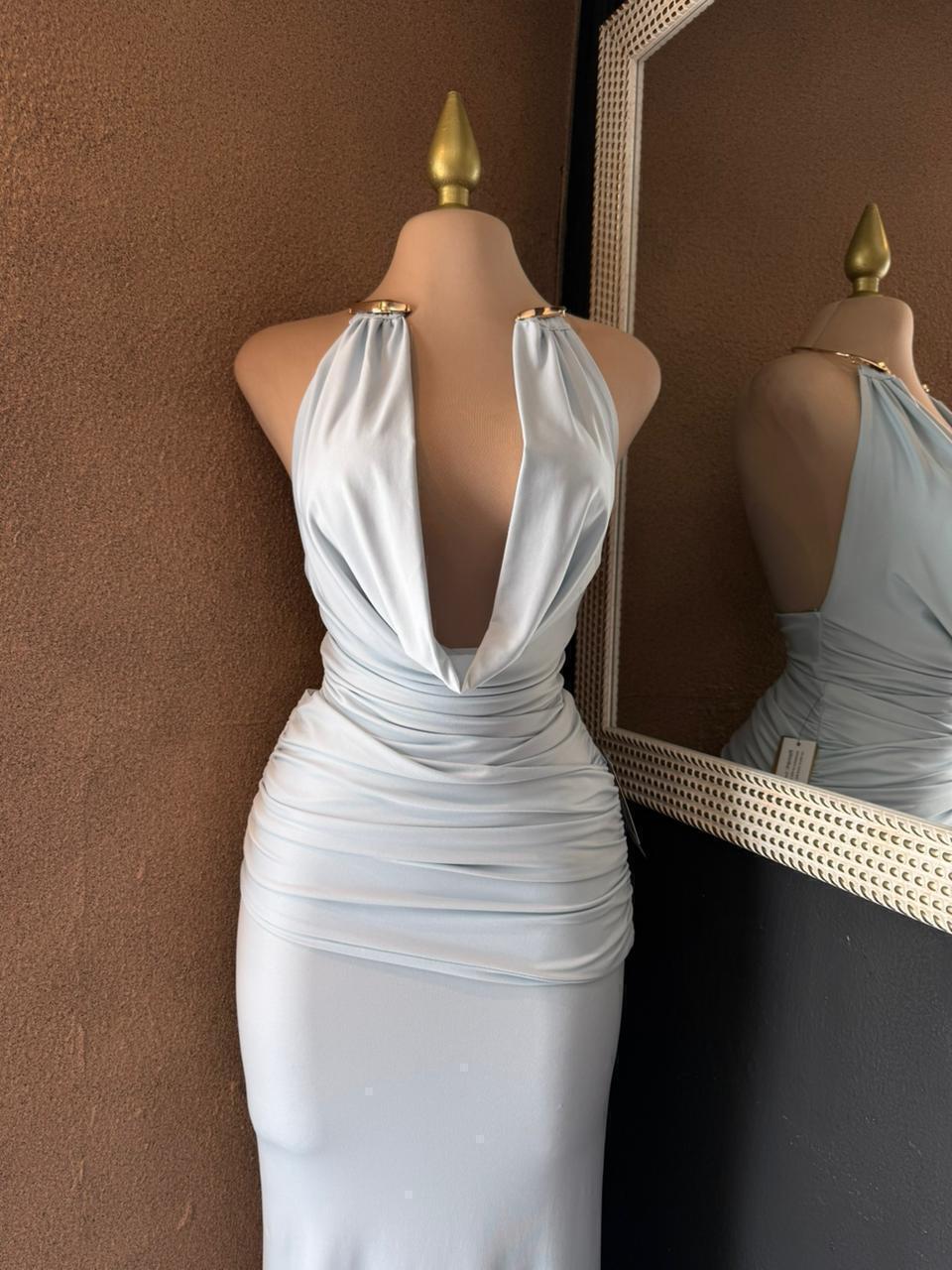 Vestido de gala azul glaciar espalda descubierta 260159