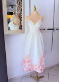 Vestido midi amanecer floral detalle de estampado