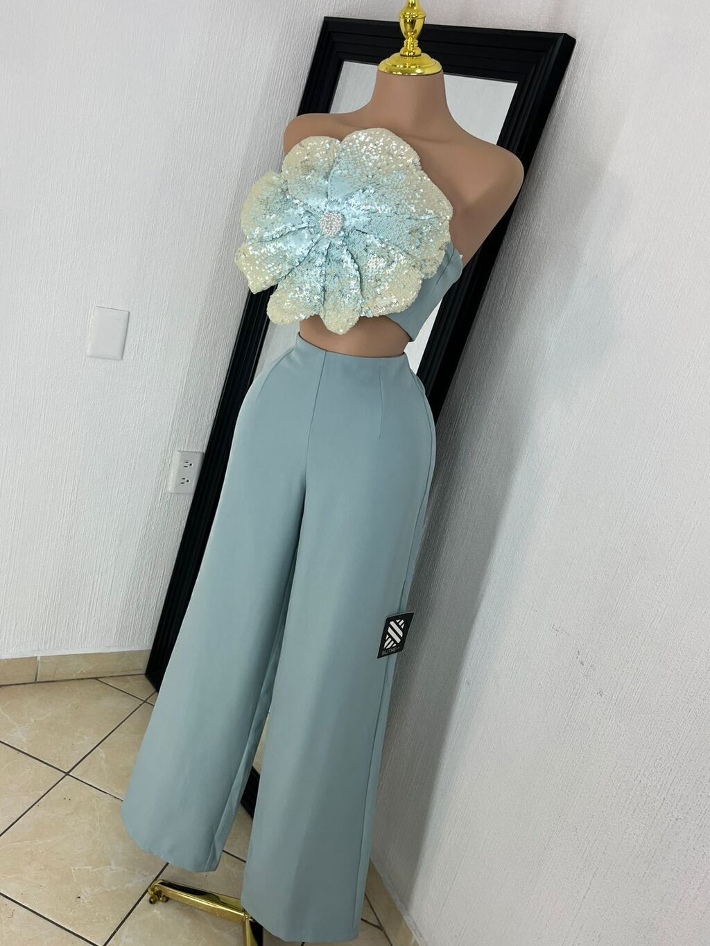 Set floral celeste couture look completo MB Mayte Barrera